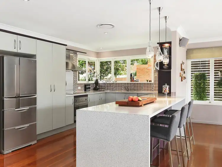 21 Gardenvale Street, Holland Park West QLD 4121