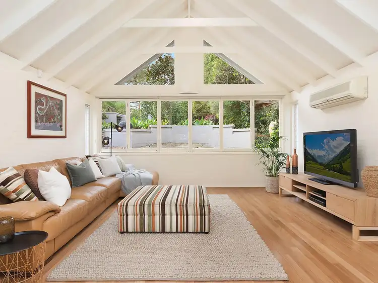 Sixth view of Homely house listing, 16 The Barbette, Castlecrag NSW 2068