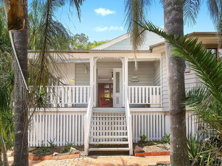 3 Intrepid Place, Sunrise Beach QLD 4567