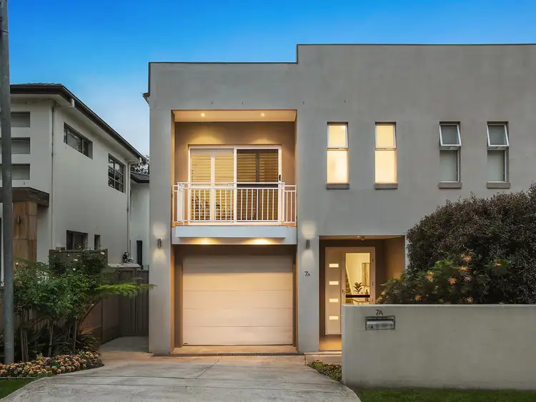 7A Peace Avenue, Peakhurst Heights NSW 2210