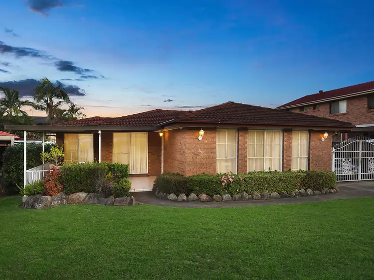 16 Prairie Vale Road, Bossley Park NSW 2176