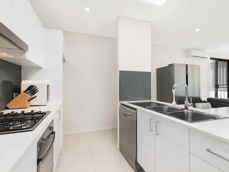 Third view of Homely apartment listing, 33/118 Adderton Road, Carlingford NSW 2118