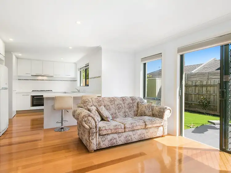 3/32 Karingal Street, Croydon North VIC 3136