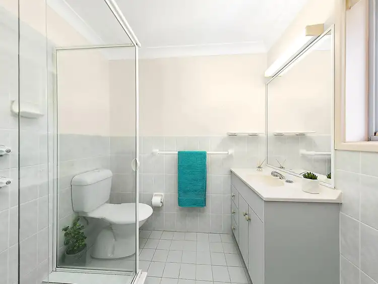 Fourth view of Homely villa listing, 1/25 Ruston Avenue, Valentine NSW 2280