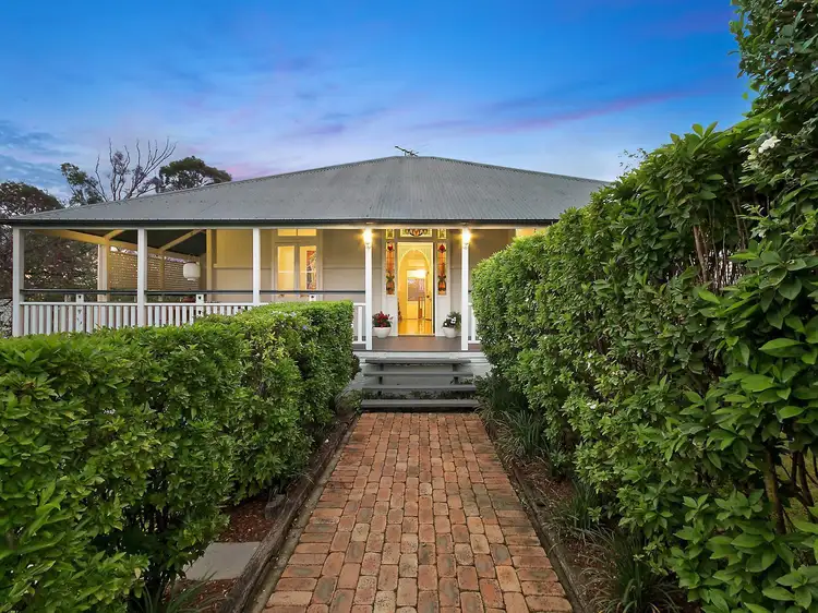 63 Clarence Road, Indooroopilly QLD 4068