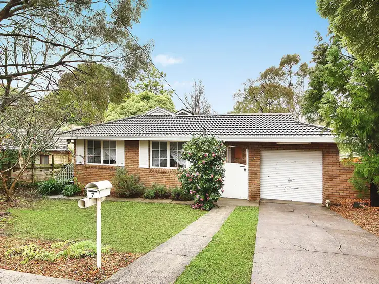 7 Warwick Road, Montrose VIC 3765