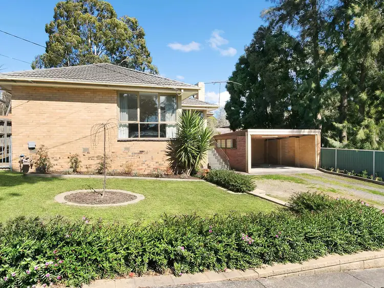 132 Lincoln Road, Croydon VIC 3136