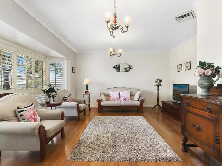 Second view of Homely house listing, 27 Lincoln Crescent, Bonnet Bay NSW 2226