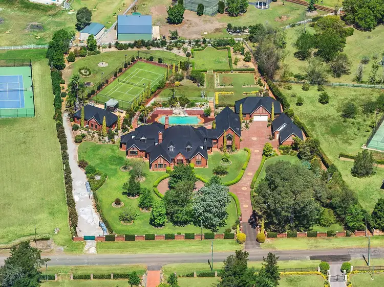 3 Pembury Close, Denham Court NSW 2565