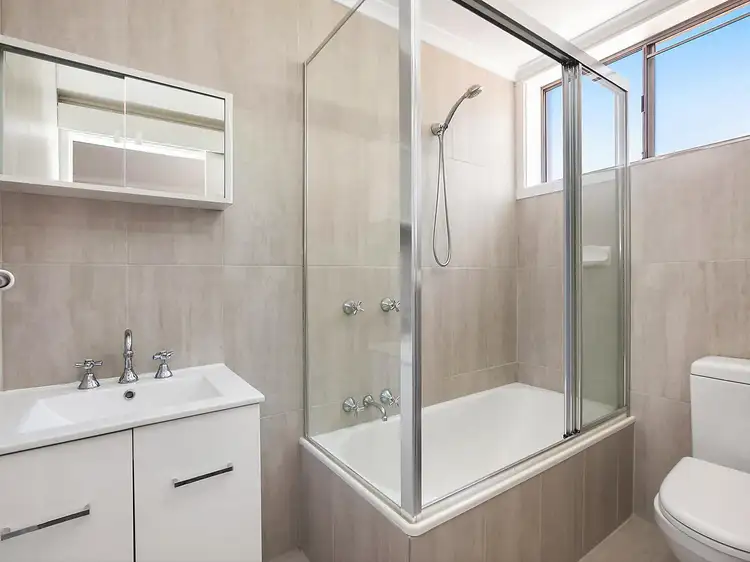 Sixth view of Homely unit listing, 9/4 Nuyts Street, Red Hill ACT 2603