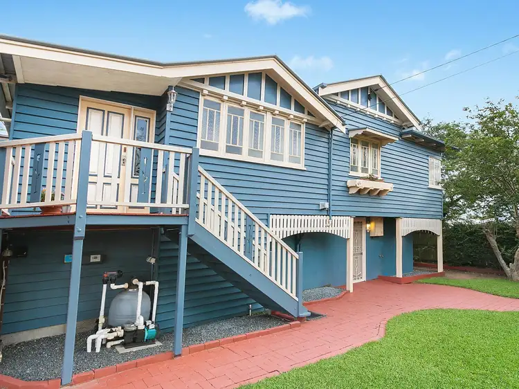 1 Laura Street, Tarragindi QLD 4121