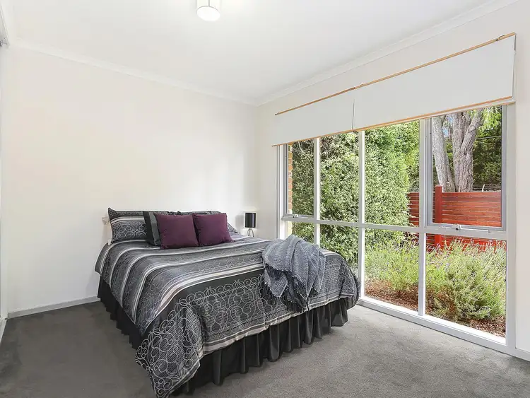 Sixth view of Homely unit listing, 2/1 Beal Street, Mount Waverley VIC 3149