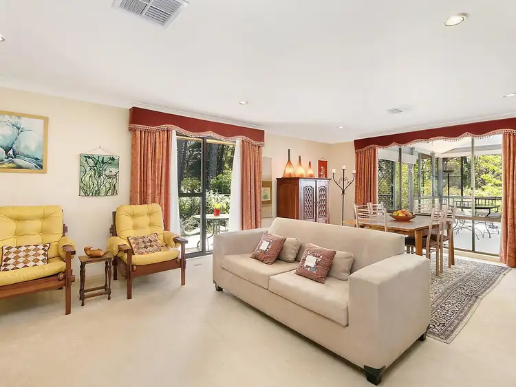 Fourth view of Homely house listing, 2 Queen Elizabeth Drive, Wentworth Falls NSW 2782