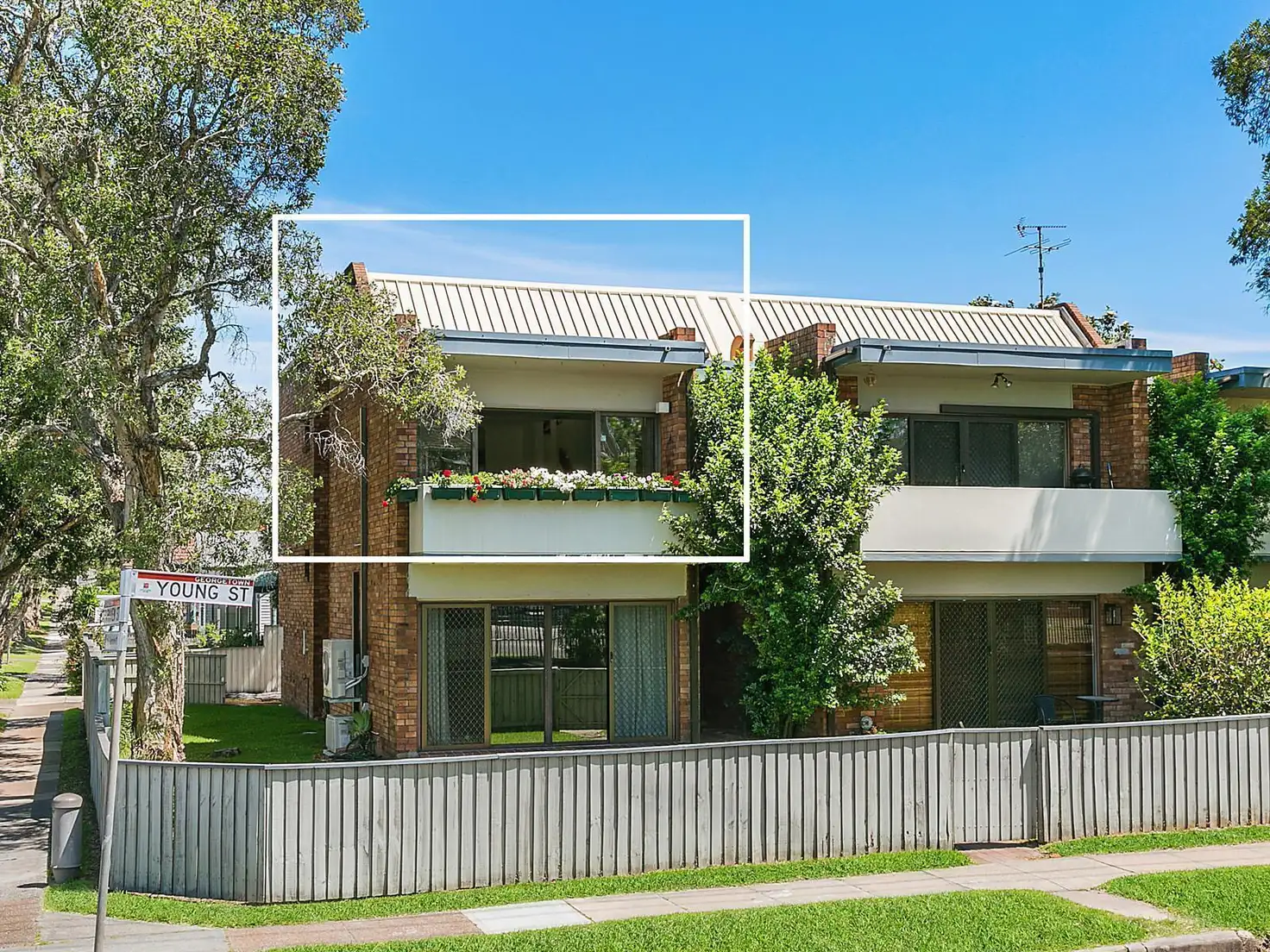 Main view of Homely unit listing, 4/11 Young Street, Georgetown NSW 2298