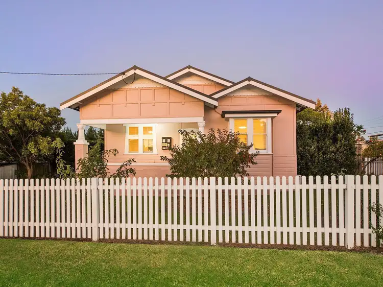 77 Lawson Street, Mudgee NSW 2850