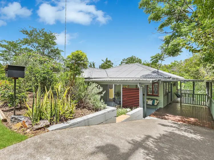 19 Newcomen Street, Indooroopilly QLD 4068