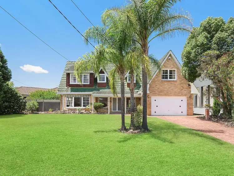 15 Roper Crescent, Sylvania Waters NSW 2224