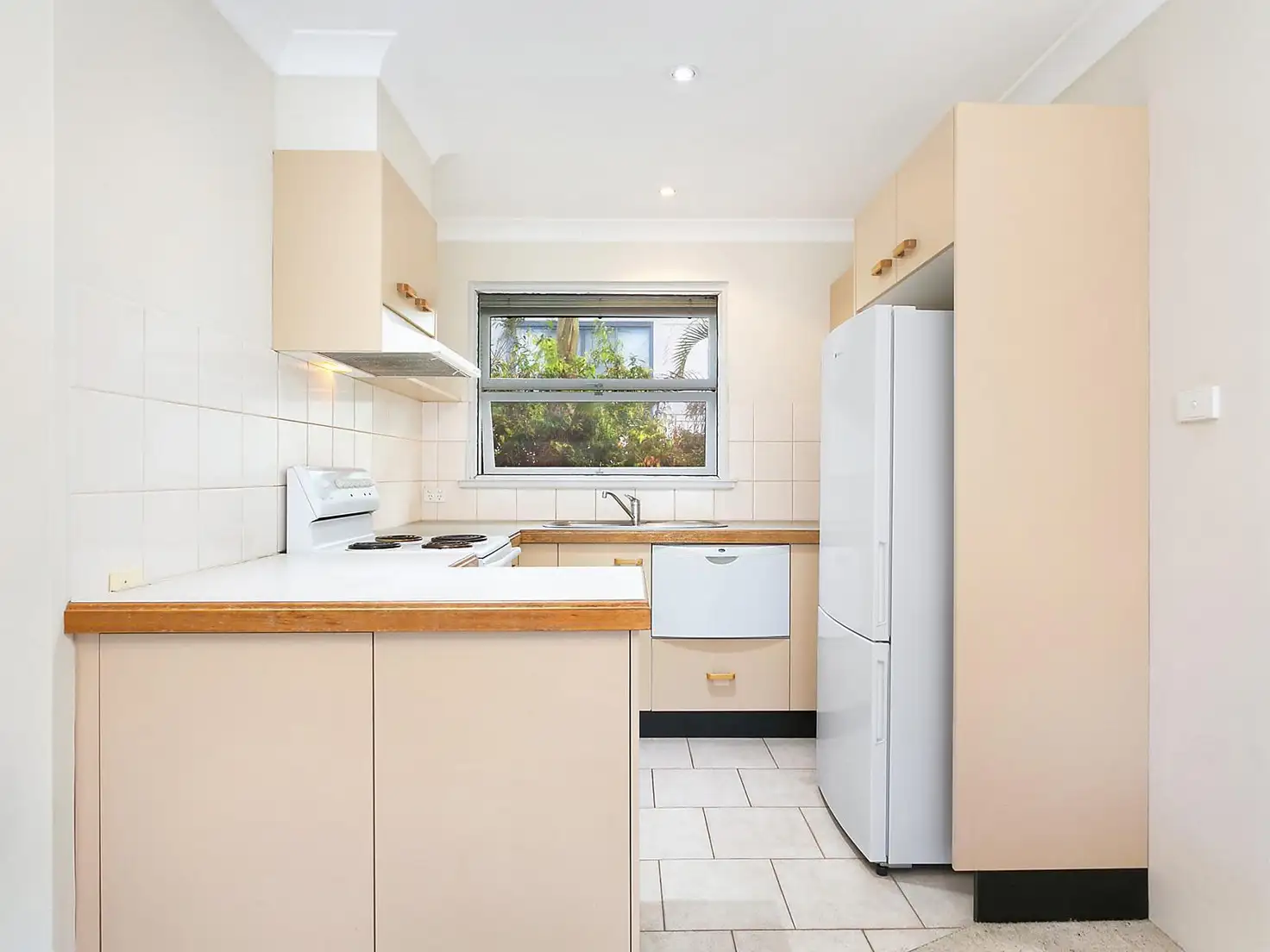 Main view of Homely apartment listing, 5/28 Clarence Avenue, Dee Why NSW 2099