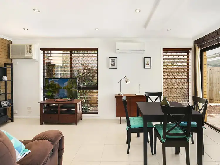 2/30 Yeronga Street, Yeronga QLD 4104