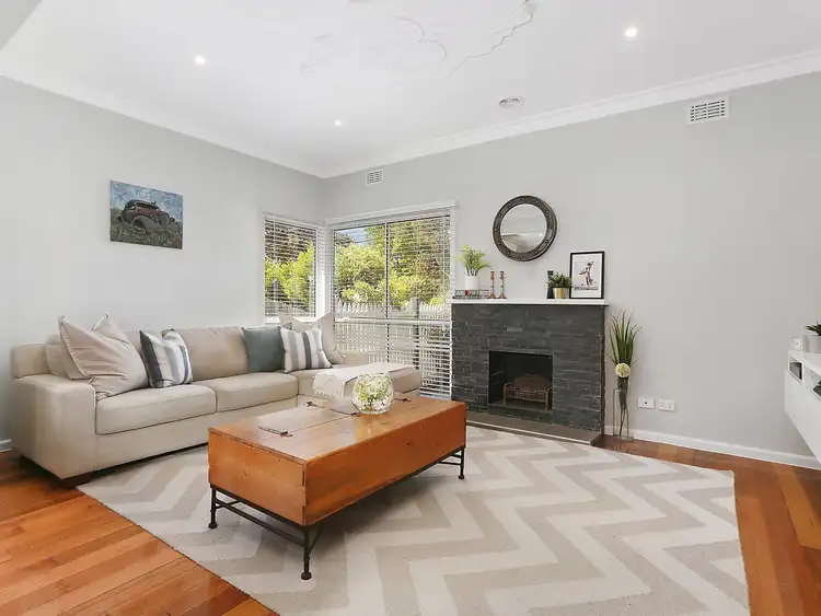 Second view of Homely house listing, 1/39 Paschal Street, Bentleigh VIC 3204