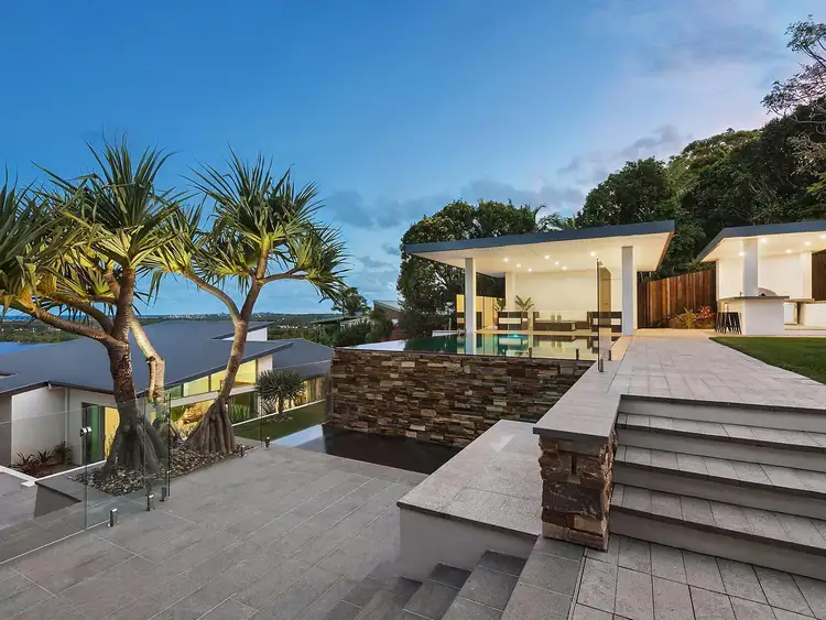25 Old Ferry Road, Banora Point NSW 2486
