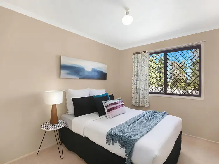 Sixth view of Homely house listing, 7 Dettmann Close, Isaacs ACT 2607