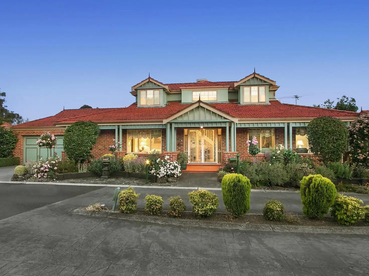 Main view of Homely townhouse listing, 4/18-20 Hull Road, Croydon VIC 3136