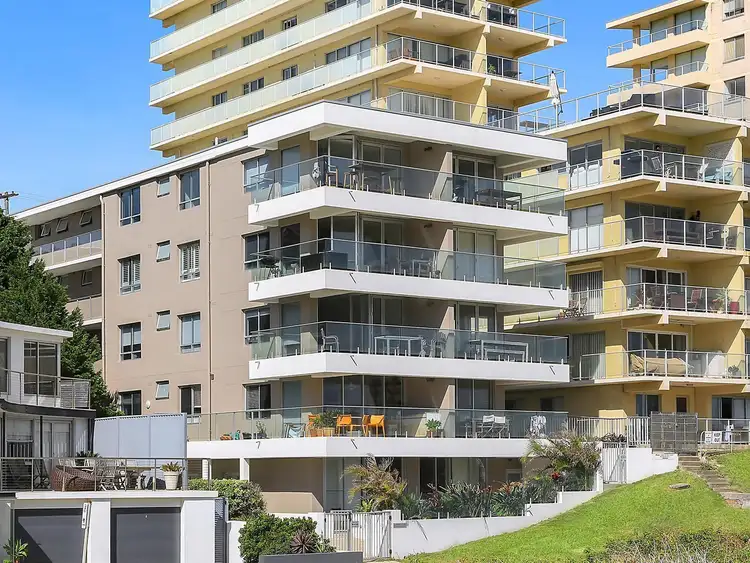 Fifth view of Homely apartment listing, 10/67 Evans Street, Freshwater NSW 2096