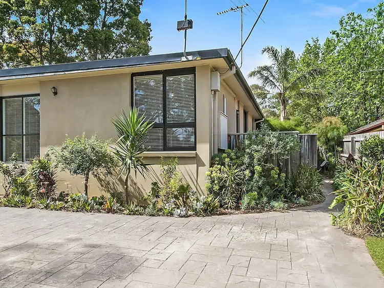 1/4 Central Avenue, Bayswater North VIC 3153