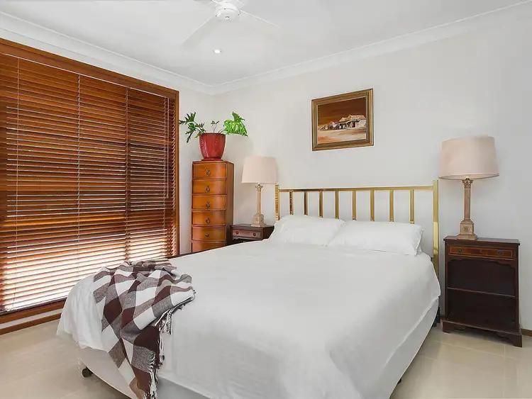 Fifth view of Homely house listing, 180 Cresthaven Avenue, Bateau Bay NSW 2261