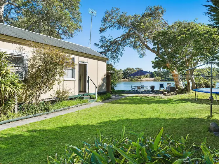 Fourth view of Homely house listing, 8 Ocean View Drive, Wamberal NSW 2260