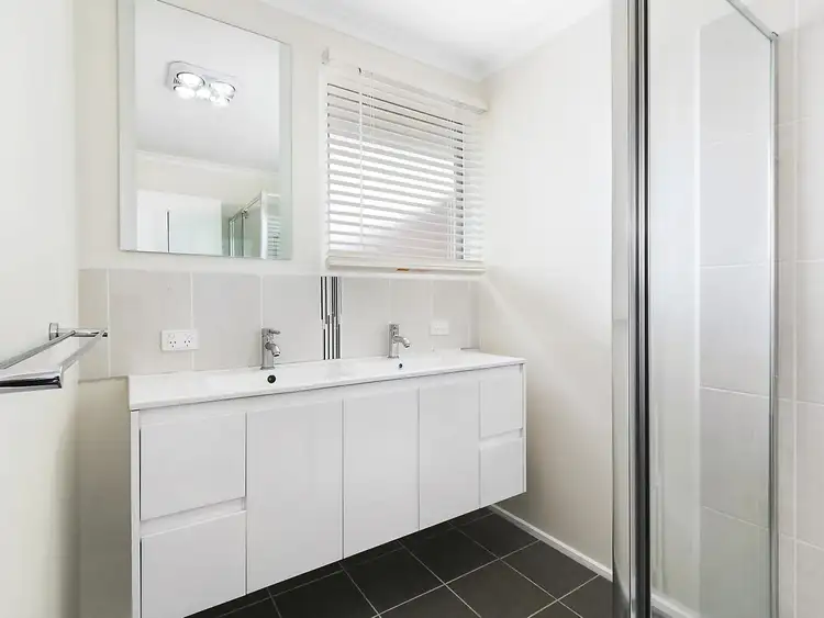 Fifth view of Homely unit listing, 4/110 Croydon Road, Croydon VIC 3136