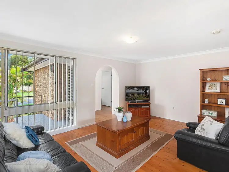 Fourth view of Homely house listing, 5 The Broadwaters, Tascott NSW 2250