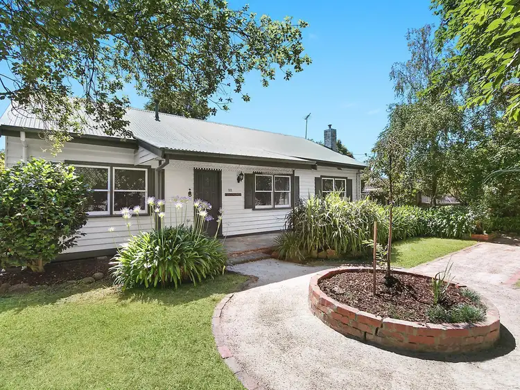 22 Colchester Road, Kilsyth VIC 3137