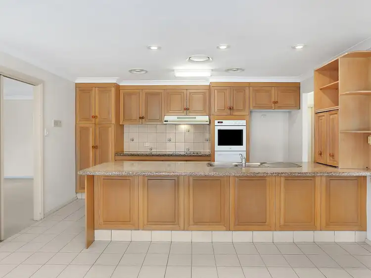 Fifth view of Homely house listing, 16 Kincardine Drive, Benowa Waters QLD 4217