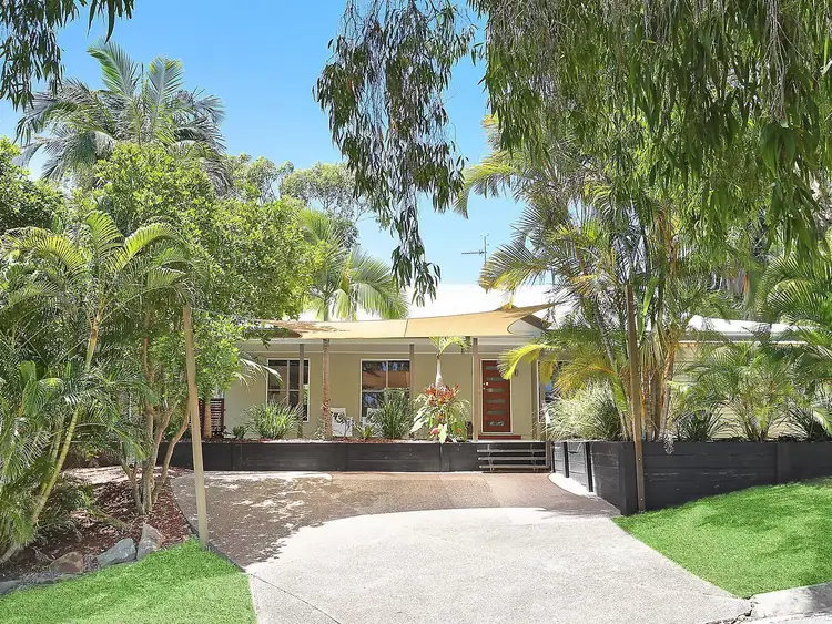 9 Victory Crescent, Sunrise Beach QLD 4567