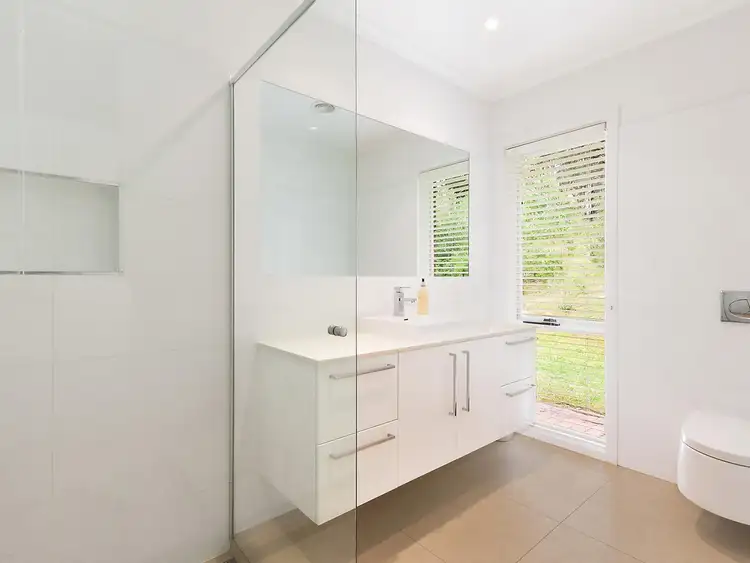 Sixth view of Homely house listing, 5 Pickwood Close, Montrose VIC 3765