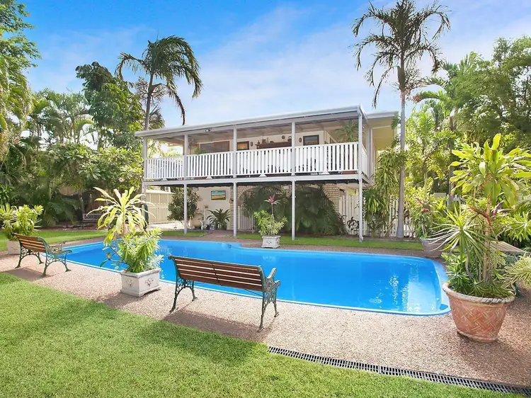 4 Cripps Street, Pallarenda QLD 4810