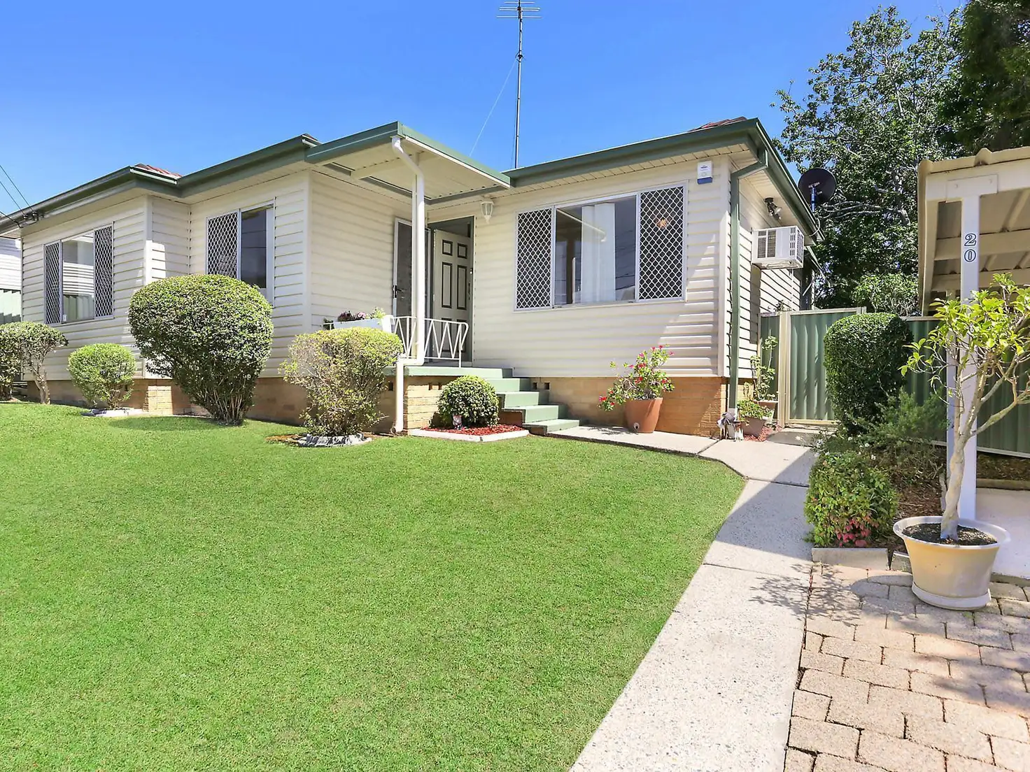 Main view of Homely house listing, 20 Orinoco Close, Seven Hills NSW 2147