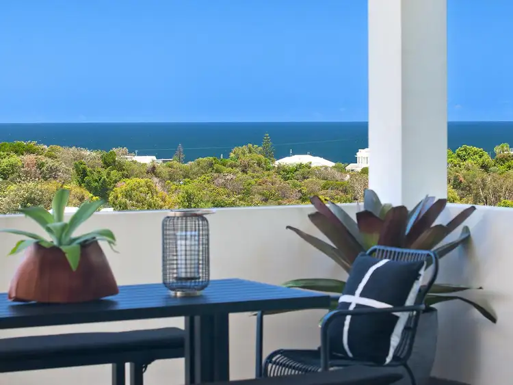 Second view of Homely house listing, 11 Voyagers Place, Sunrise Beach QLD 4567