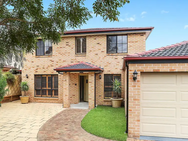 Second view of Homely house listing, 5 Farmingdale Drive, Blacktown NSW 2148