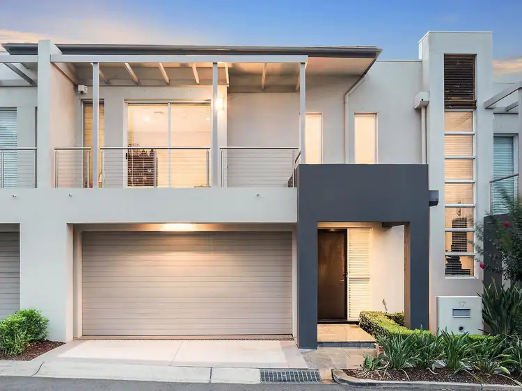 17 Waterstone Crescent, Bella Vista NSW 2153