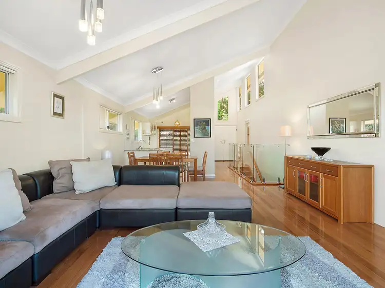 70 Doubleview Drive, Elanora QLD 4221