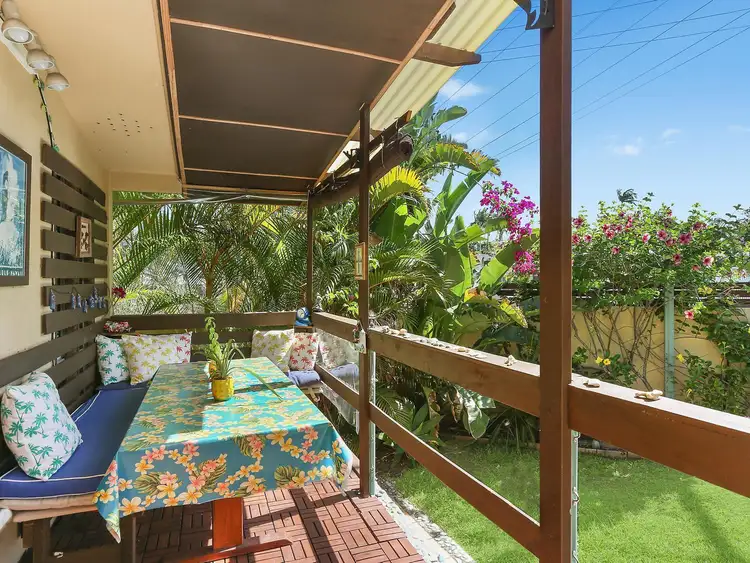 19 Goss Avenue, Labrador QLD 4215