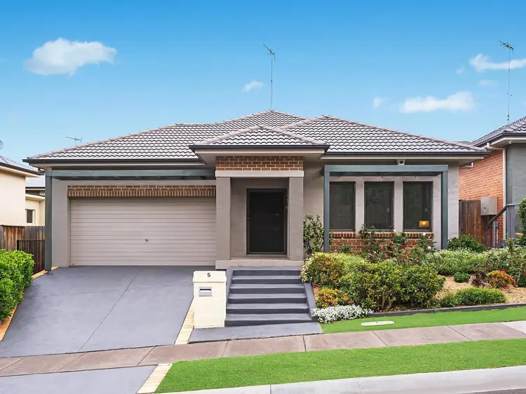 5 Bairin Street, Campbelltown NSW 2560