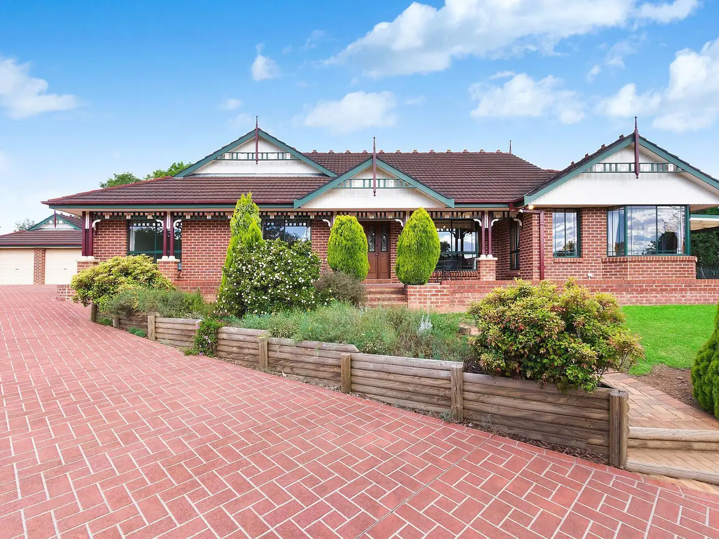 Main view of Homely house listing, 16 Camelot Close, Kirkham NSW 2570