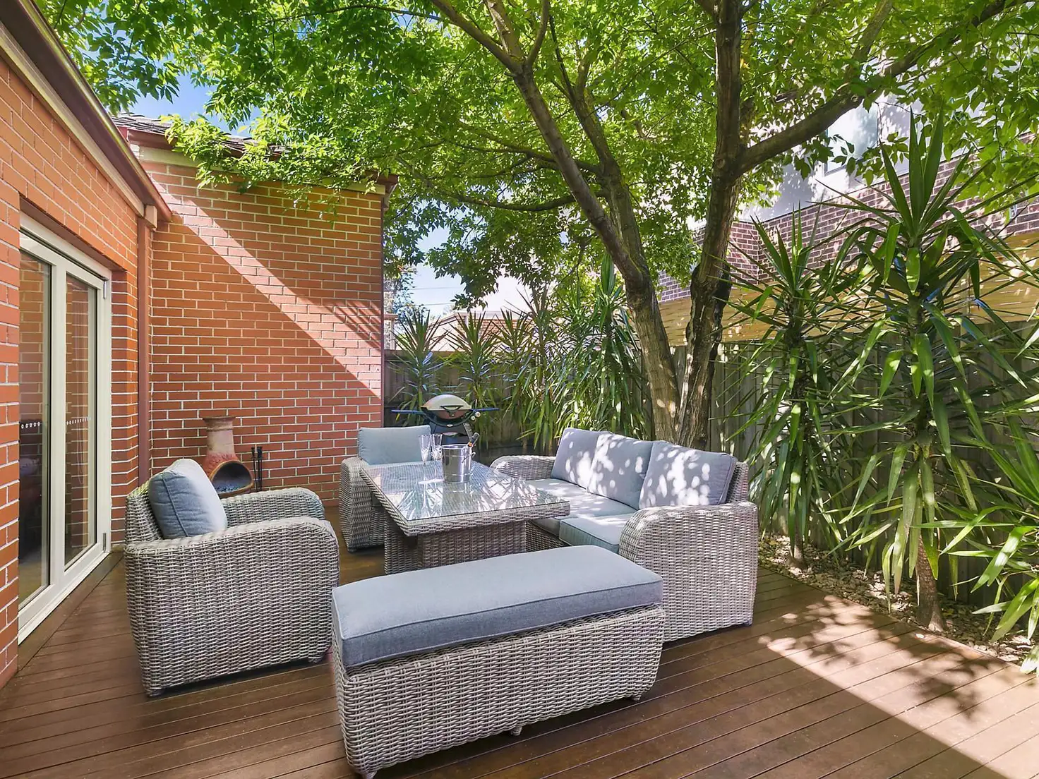 Main view of Homely townhouse listing, 2/32 Bizley Street, Mount Waverley VIC 3149