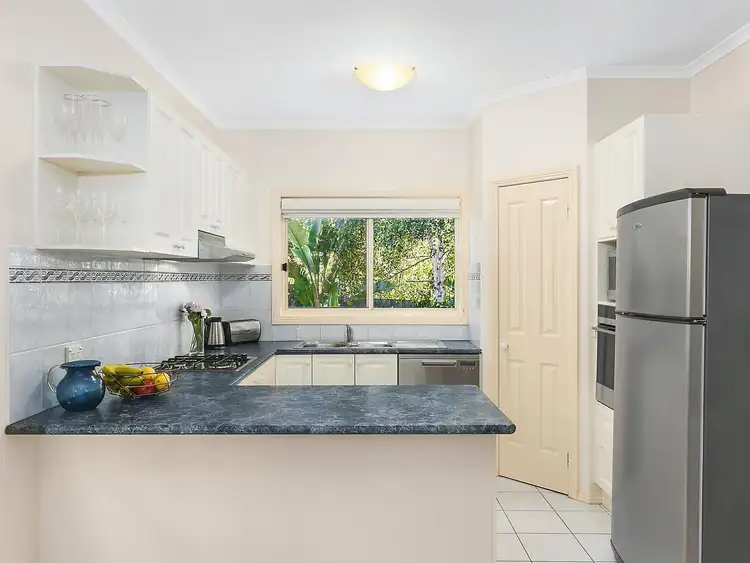 Fourth view of Homely townhouse listing, 2/32 Bizley Street, Mount Waverley VIC 3149