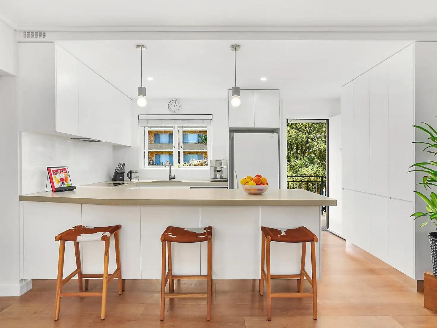 Main view of Homely apartment listing, 6/82 Dee Why Parade, Dee Why NSW 2099