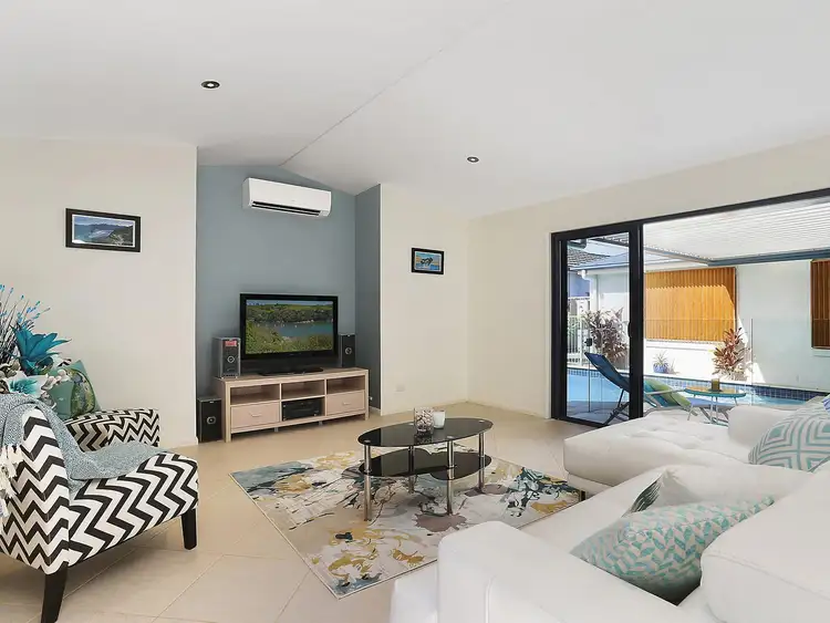 Sixth view of Homely house listing, 7 Sardinia Place, Kawana Island QLD 4575
